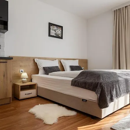 Апартаменти Heaven Pirin Sense - - Free Parking *